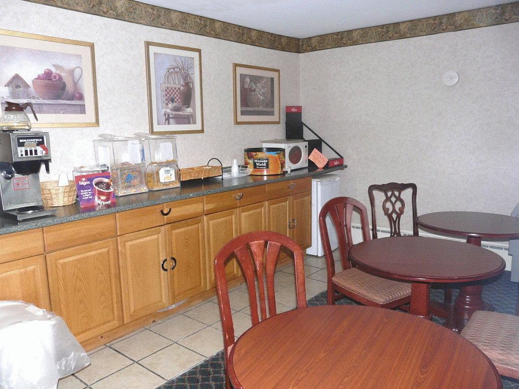 Knights Inn Lenox Εξωτερικό φωτογραφία